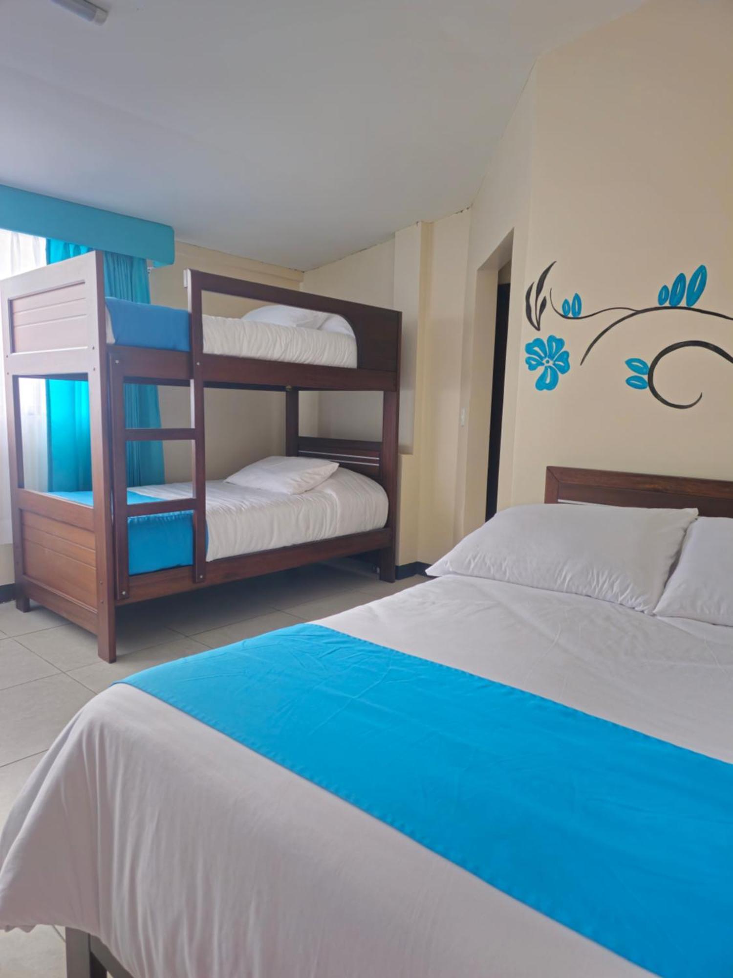 Hotel Tungurahua 바뇨스 외부 사진
