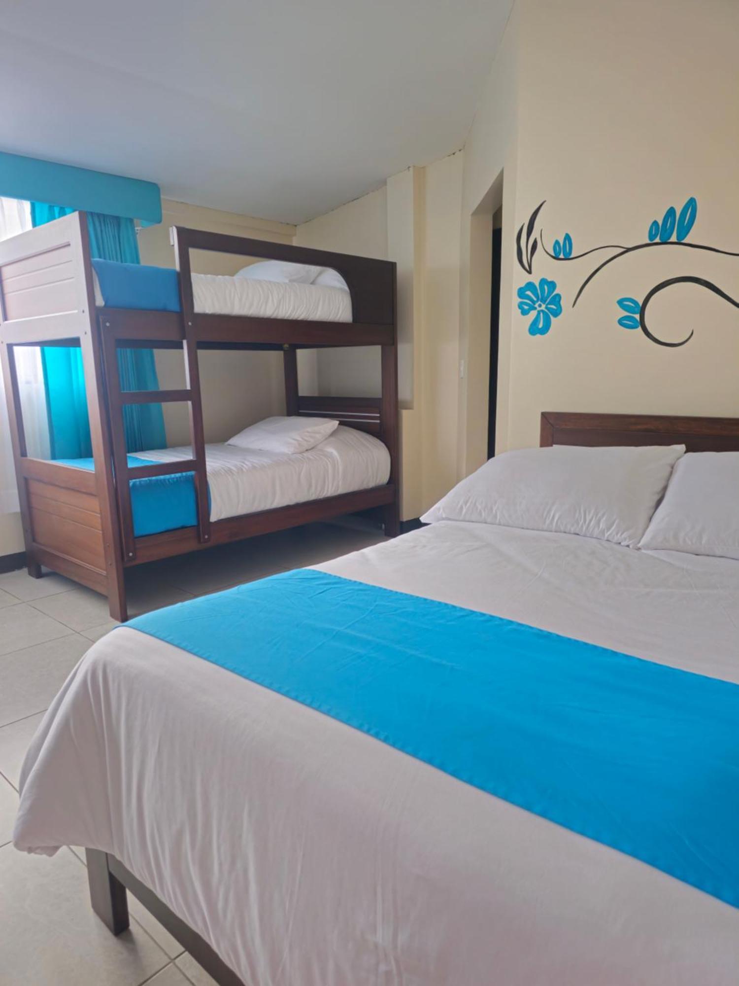 Hotel Tungurahua 바뇨스 외부 사진