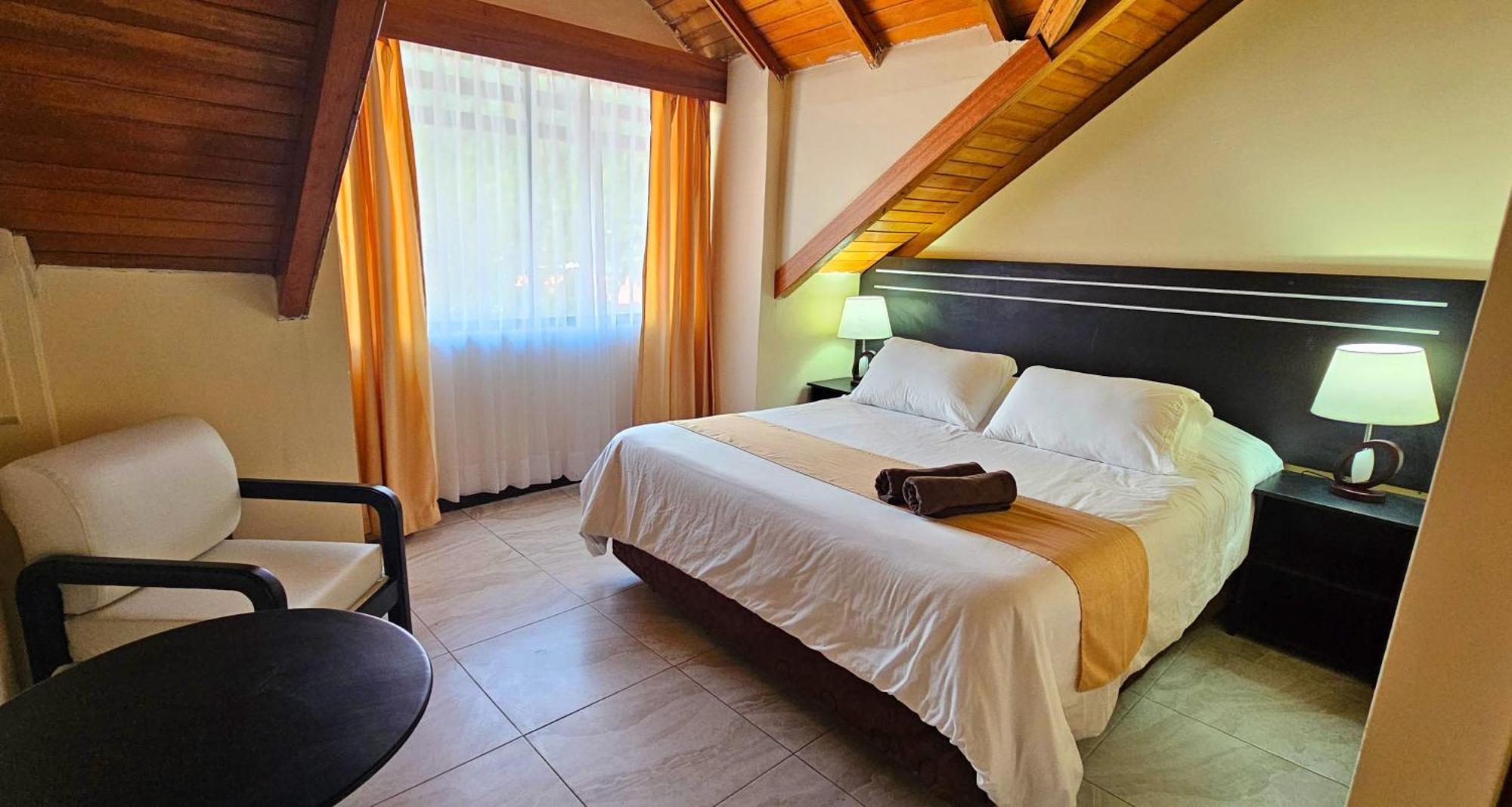 Hotel Tungurahua 바뇨스 외부 사진