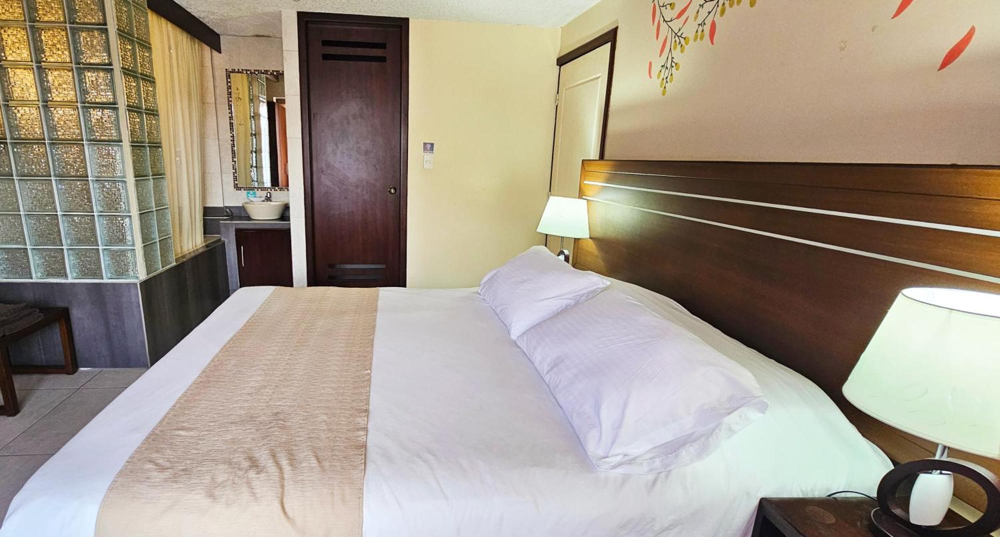 Hotel Tungurahua 바뇨스 외부 사진
